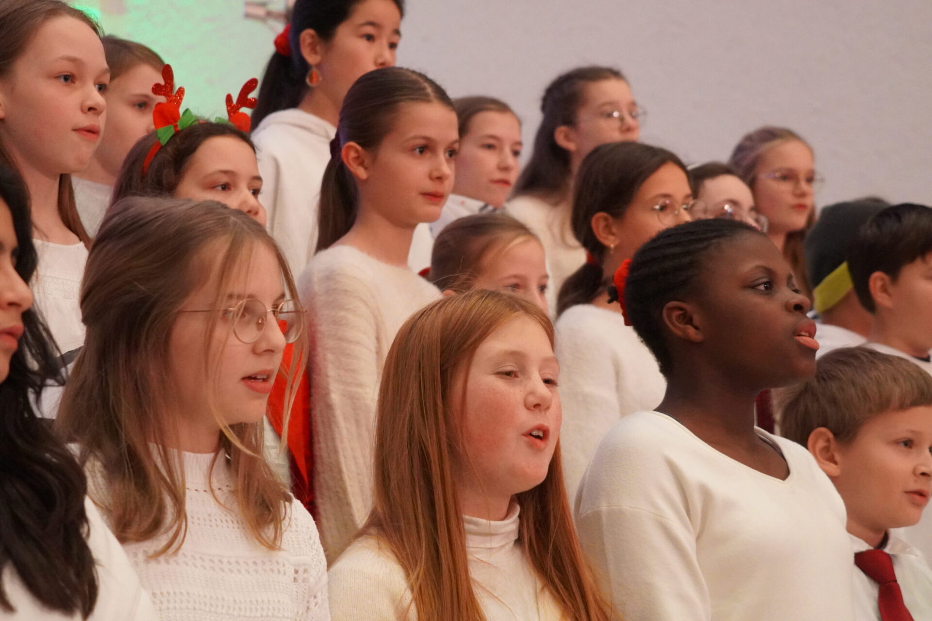 Schülerinnen im Unterstufenchor
