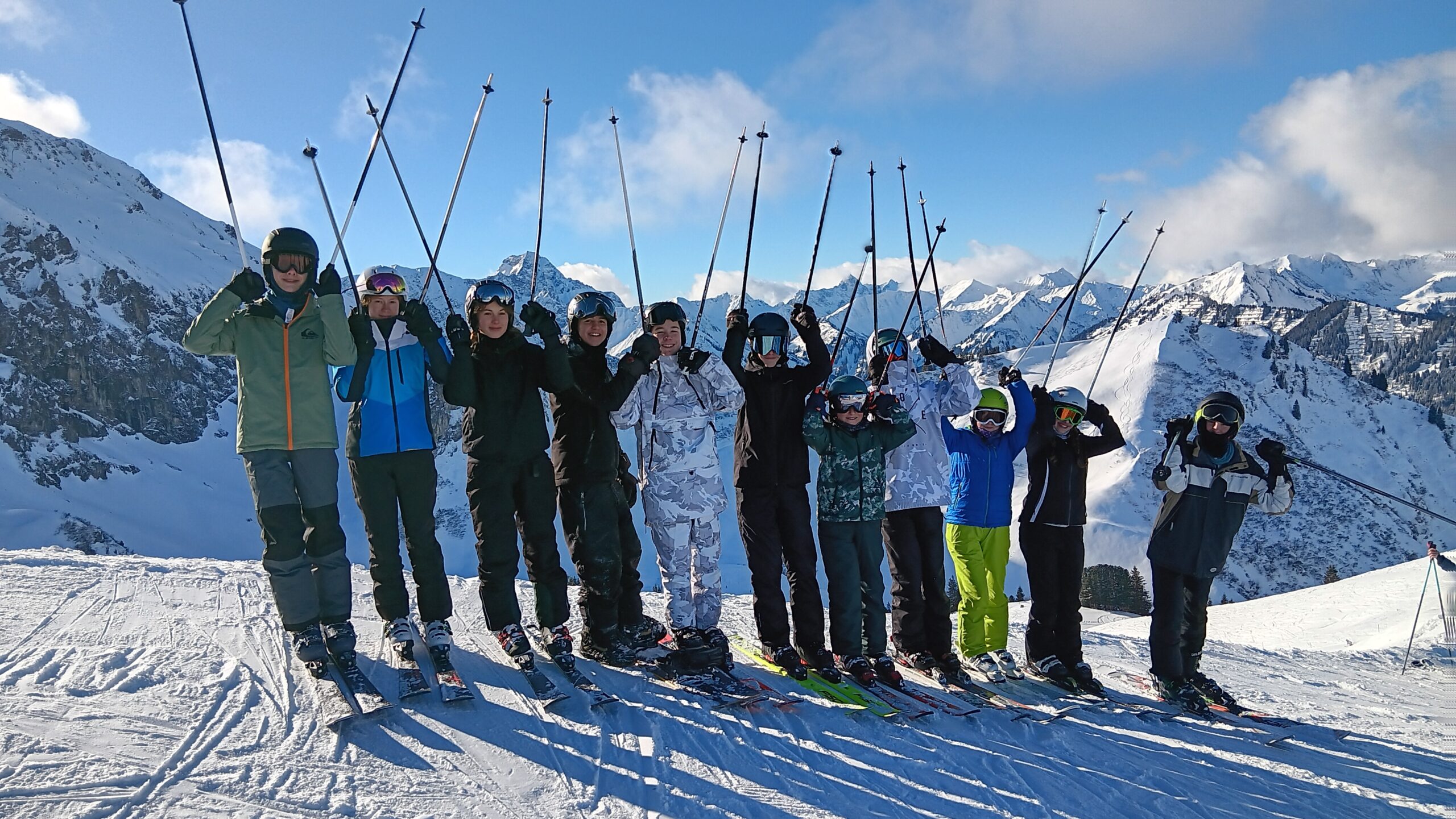 Gruppenbild der SMV-Skiausfahrt