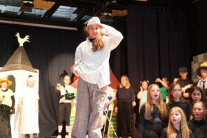 Szene aus Singspiel Till Eulenspiegel Klasse 5