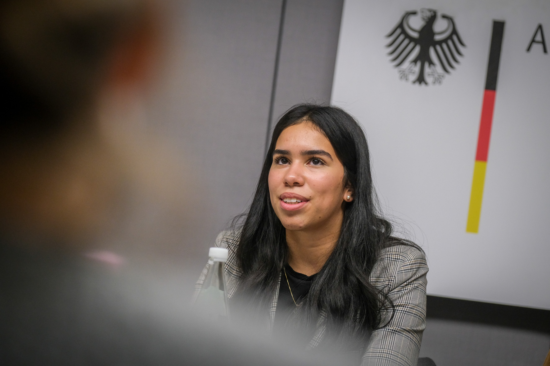 Beim Besuch des Auswärtigen Amtes -Porträtaufnahme